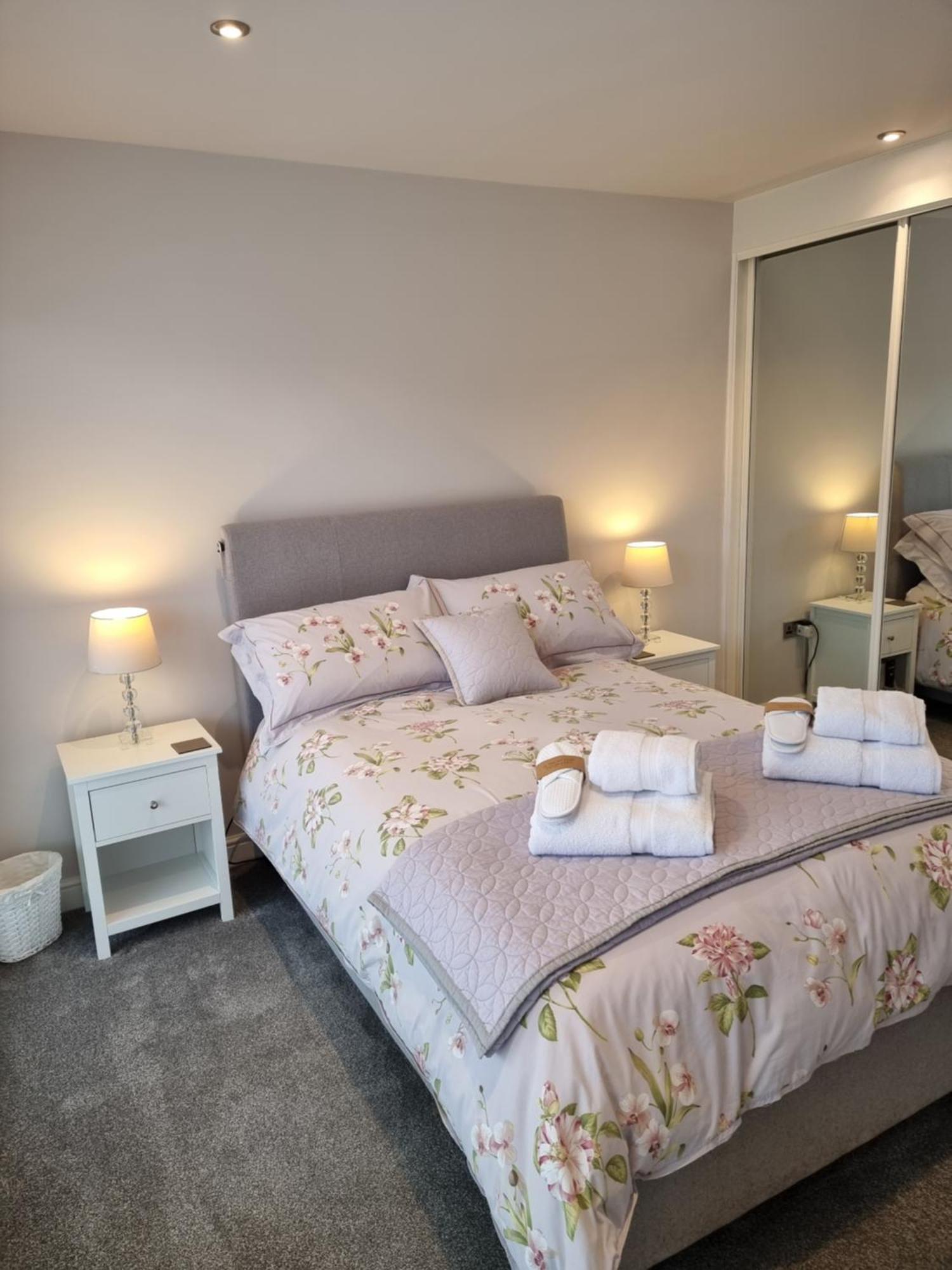 Begonia Cottage Briston Екстериор снимка