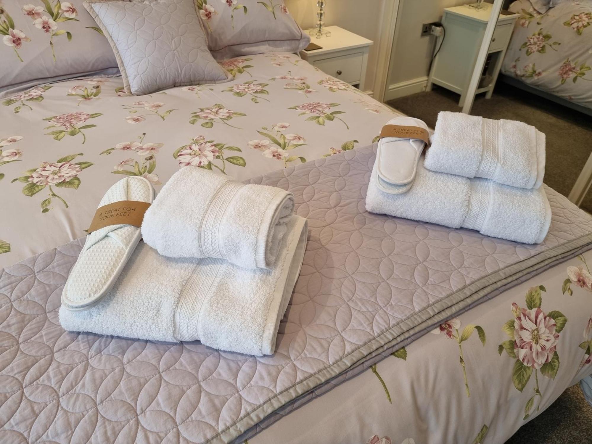 Begonia Cottage Briston Екстериор снимка